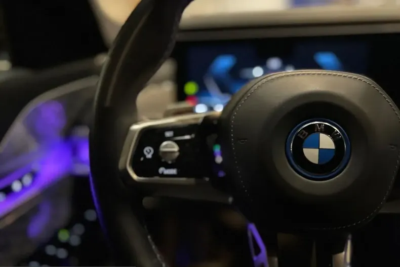 BMW i7 (Seria 7) din 2024 cu 28.794 km - oferta BMW211454 - foto 17