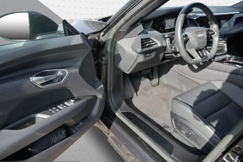 Audi e-tron GT din 2022 cu 38.990 km - oferta AUD211455 - foto 15