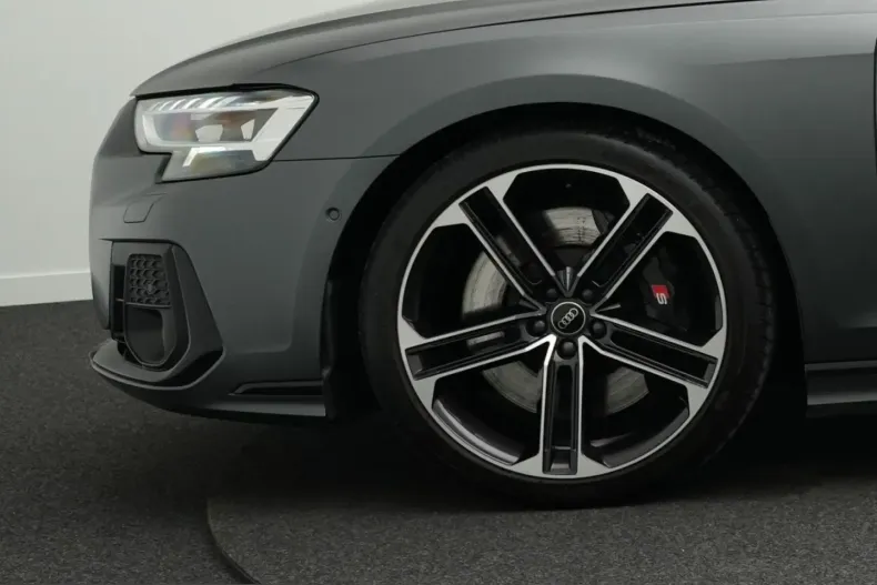 Audi S8 din 2024 cu 43.000 km - oferta AUD211457 - foto 14