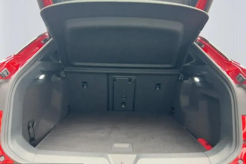 Volkswagen ID.4 din 2023 cu 35.981 km - oferta VOL211462 - foto 8