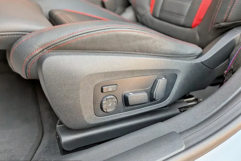 BMW M440 (Seria 4) din 2025 cu 17.500 km - oferta BMW211463 - foto 18