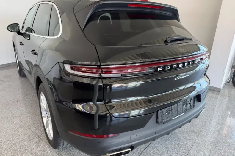 Porsche Cayenne din 2025 cu 21.360 km - oferta POR211471 - foto 5