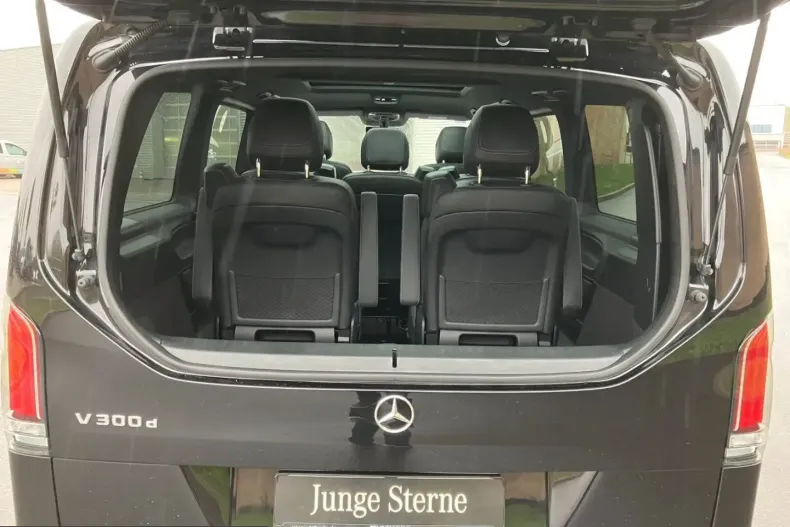 Mercedes-Benz V 300 (Clasa V) din 2025 cu 23.750 km - oferta MER211472 - foto 14