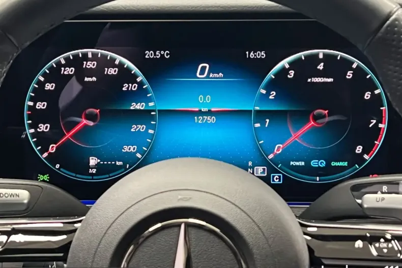 Mercedes-Benz AMG GT (Clasa GT) din 2023 cu 12.748 km - oferta MER211473 - foto 20