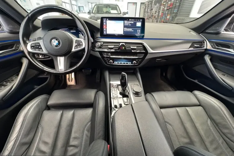 BMW M550 (Seria 5) din 2022 cu 55.150 km - oferta BMW211475 - foto 11