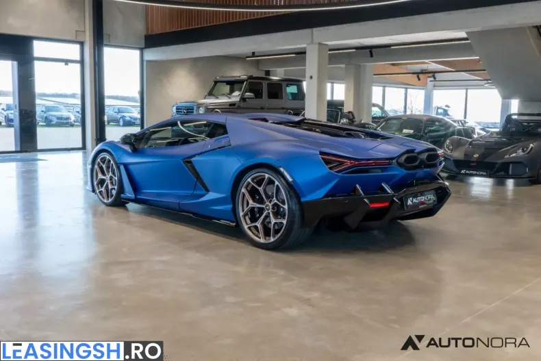 Lamborghini Revuelto din 2024 cu 4.500 km - oferta LAM211476 - foto 2