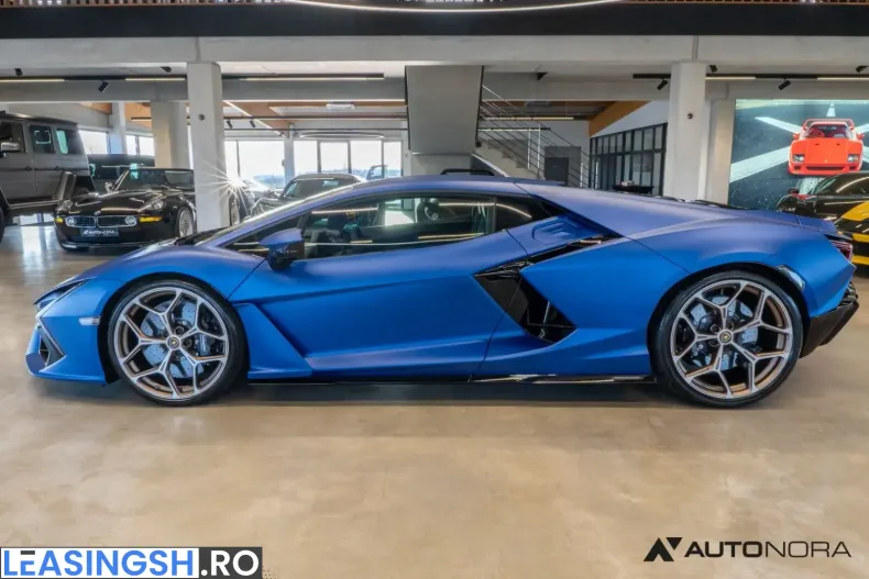 Lamborghini Revuelto din 2024 cu 4.500 km - oferta LAM211476 - foto 7