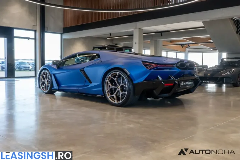 Lamborghini Revuelto din 2024 cu 4.500 km - oferta LAM211476 - foto 8