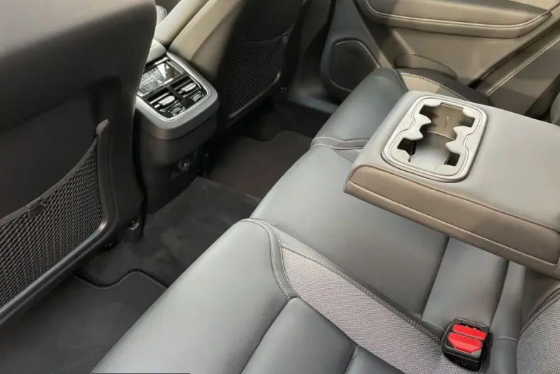 Volvo XC60 din 2025 cu 22.128 km - oferta VOL211482 - foto 20