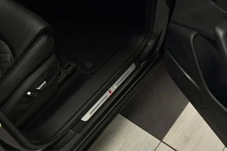Audi SQ8 din 2023 cu 60.000 km - oferta AUD211487 - foto 22