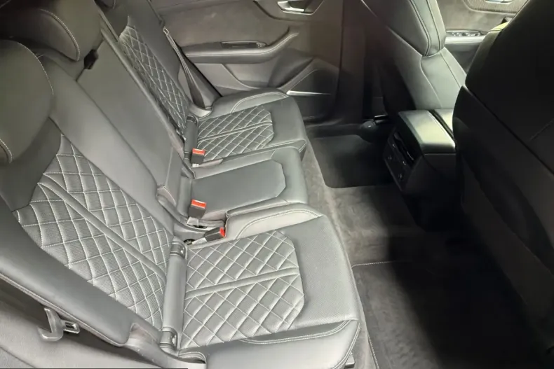 Audi SQ8 din 2022 cu 49.900 km - oferta AUD211488 - foto 14
