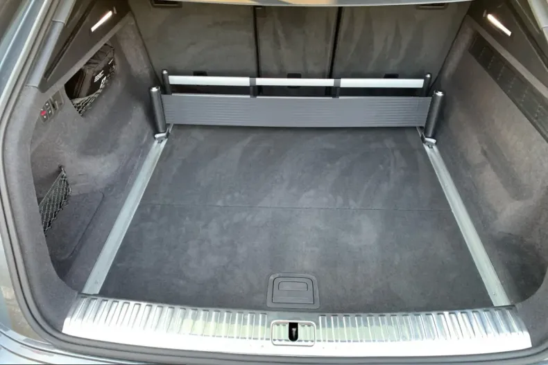 Audi SQ8 din 2024 cu 31.367 km - oferta AUD211491 - foto 8