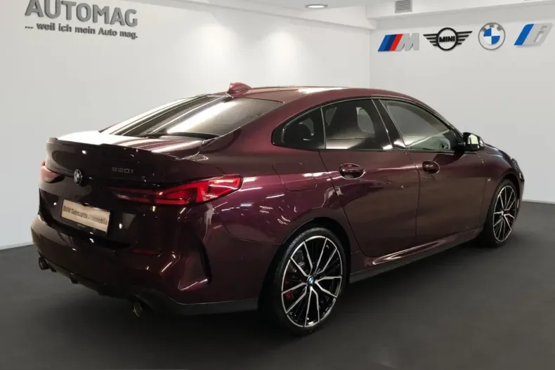 BMW 220i (Seria 2) din 2024 cu 21.745 km - oferta BMW211502 - foto 3