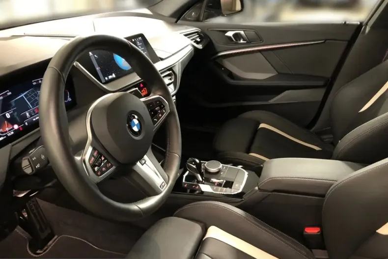 BMW 220i (Seria 2) din 2024 cu 21.745 km - oferta BMW211502 - foto 7