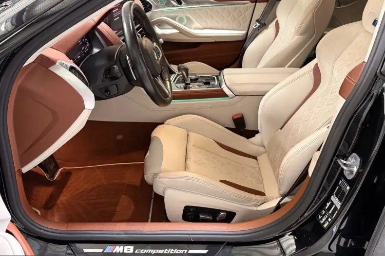 BMW M8 (Seria 8) din 2023 cu 49.800 km - oferta BMW211506 - foto 10