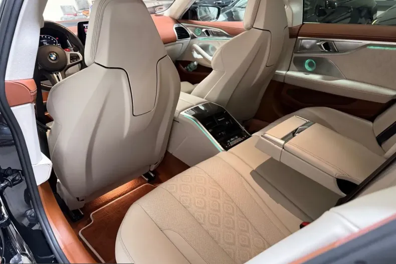 BMW M8 (Seria 8) din 2023 cu 49.800 km - oferta BMW211506 - foto 12