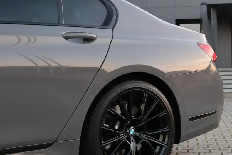 BMW 730 (Seria 7) din 2022 cu 45.518 km - oferta BMW211508 - foto 2