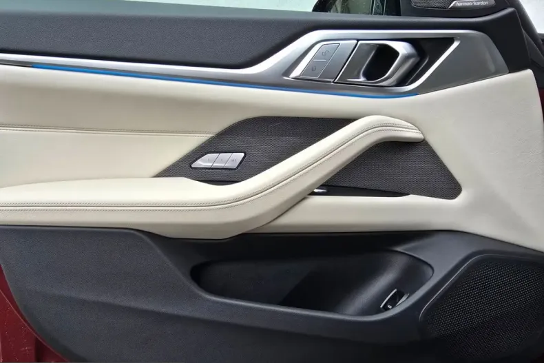 BMW i4 (Seria 4) din 2023 cu 13.998 km - oferta BMW211511 - foto 16