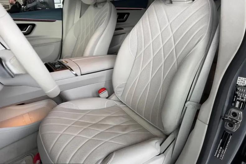 Mercedes-Benz EQS din 2023 cu 10.000 km - oferta MER211517 - foto 8