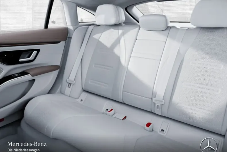 Mercedes-Benz EQS din 2023 cu 39.804 km - oferta MER211518 - foto 10