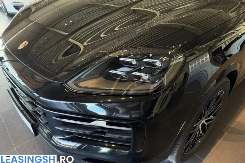 Porsche Cayenne din 2024 cu 18.118 km - oferta POR211519 - foto 10