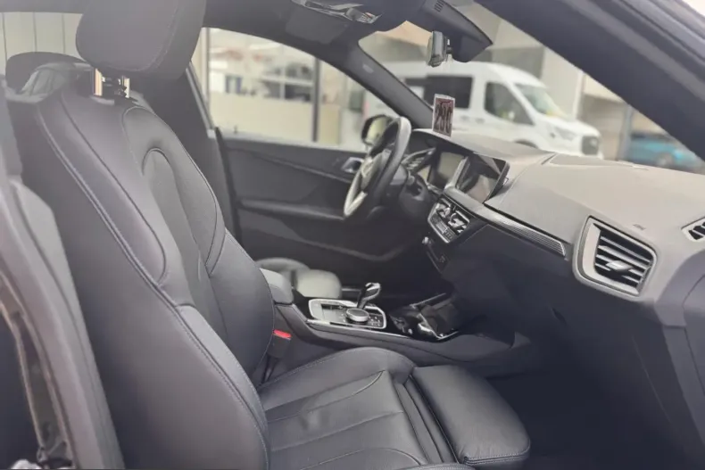 BMW 218i (Seria 2) din 2024 cu 27.380 km - oferta BMW211527 - foto 21