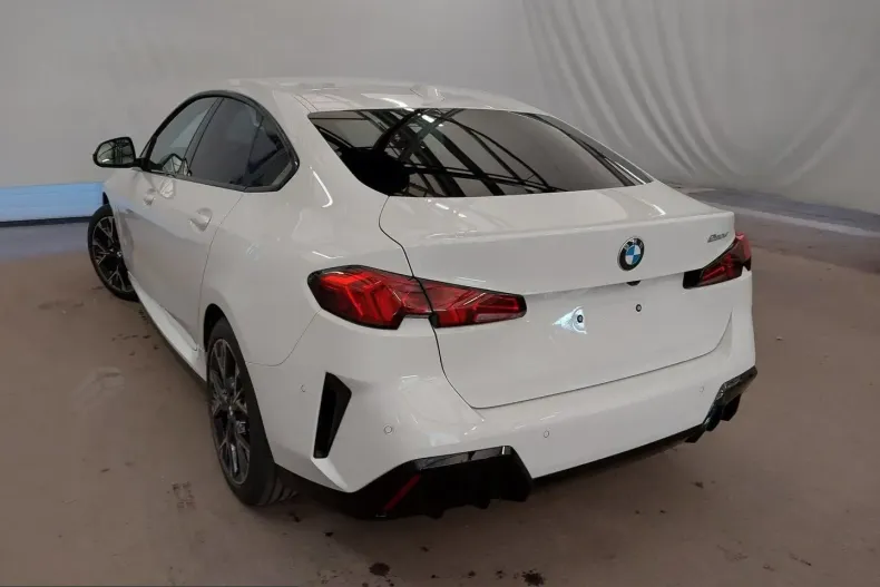 BMW 220d (Seria 2) din 2025 cu 23.236 km - oferta BMW211528 - foto 3