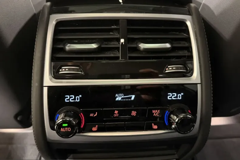 BMW 750 (Seria 7) din 2021 cu 92.233 km - oferta BMW211534 - foto 22