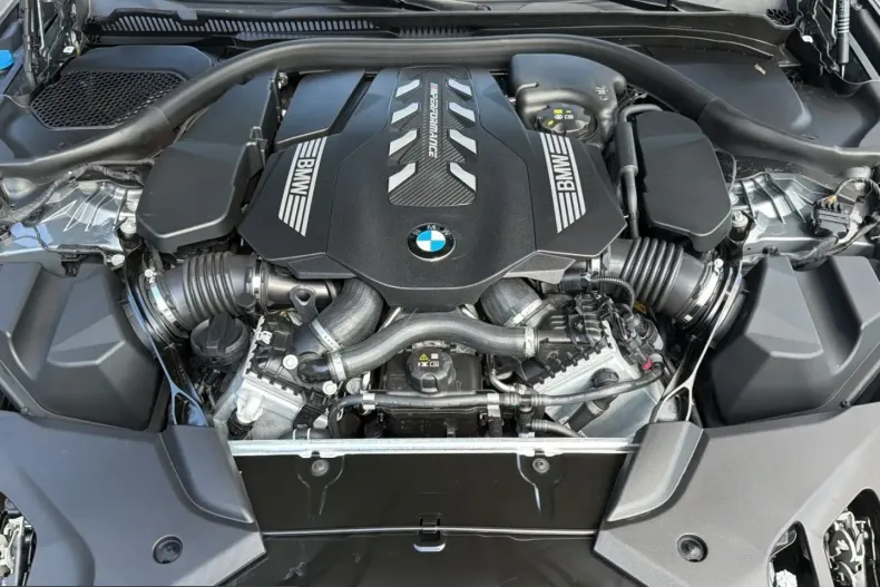 BMW M550 (Seria 5) din 2023 cu 44.656 km - oferta BMW211536 - foto 9