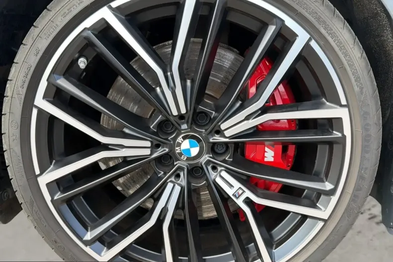 BMW M550 (Seria 5) din 2023 cu 44.656 km - oferta BMW211536 - foto 12