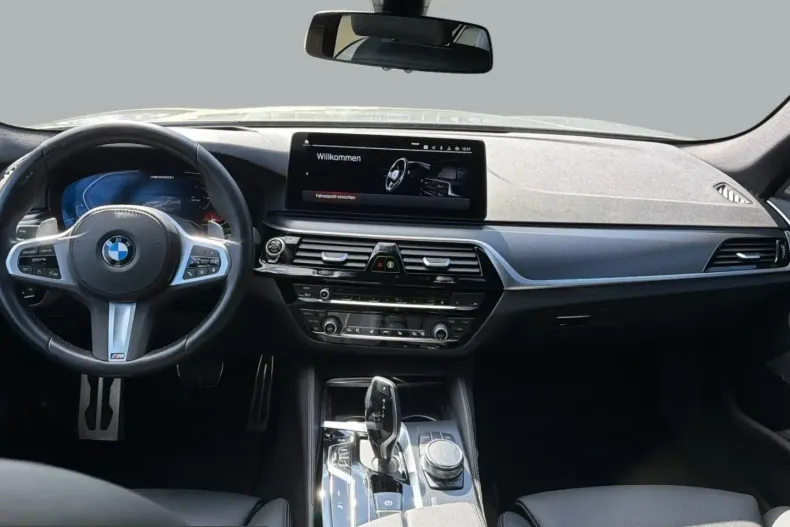 BMW M550 (Seria 5) din 2023 cu 44.656 km - oferta BMW211536 - foto 15