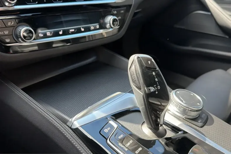 BMW M550 (Seria 5) din 2023 cu 44.656 km - oferta BMW211536 - foto 26