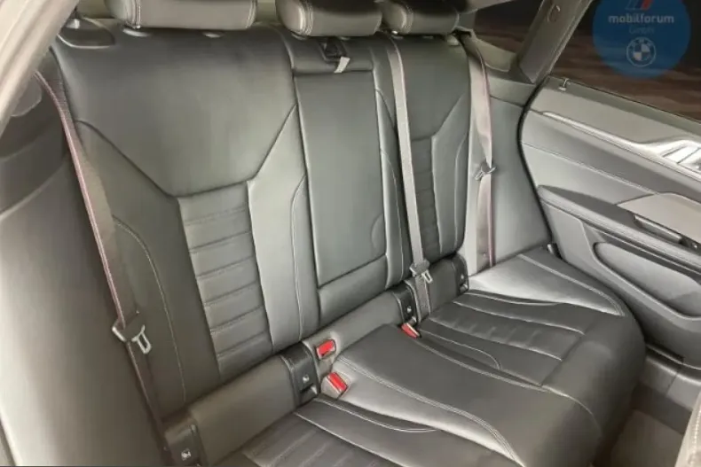 BMW M440 (Seria 4) din 2023 cu 33.862 km - oferta BMW211538 - foto 5