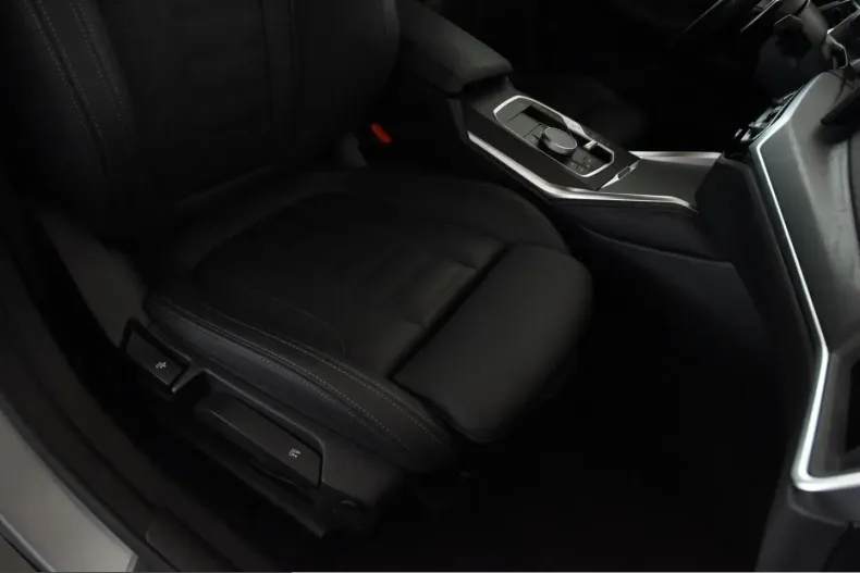 BMW 430d (Seria 4) din 2024 cu 21.138 km - oferta BMW211539 - foto 12