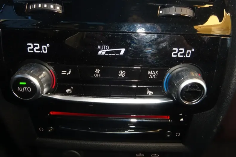 BMW 540 (Seria 5) din 2023 cu 44.541 km - oferta BMW211540 - foto 18