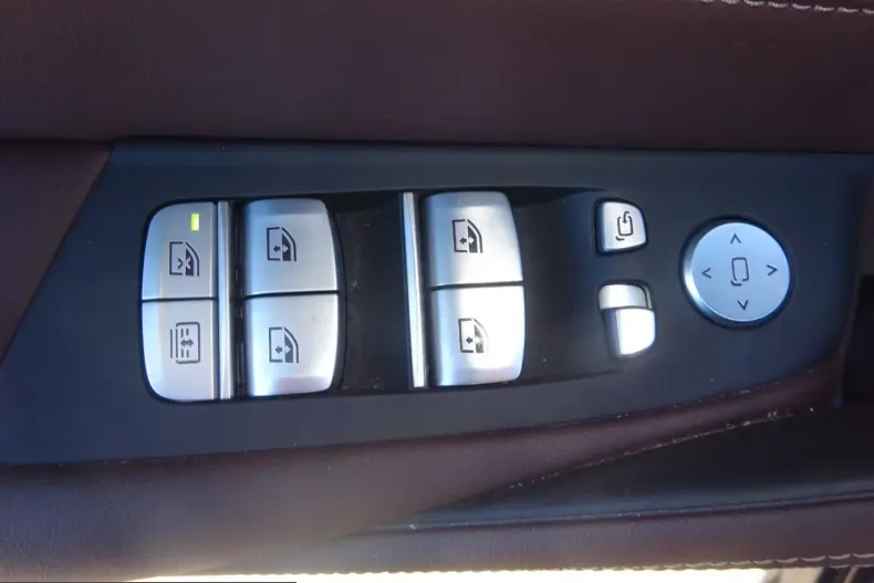 BMW 540 (Seria 5) din 2023 cu 44.541 km - oferta BMW211540 - foto 21