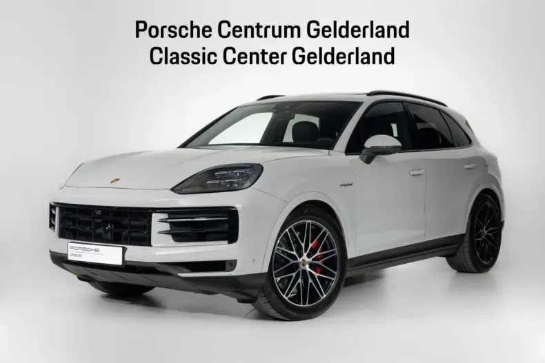 Porsche Cayenne din 2024 cu 14.229 km - oferta POR211543 - foto 1