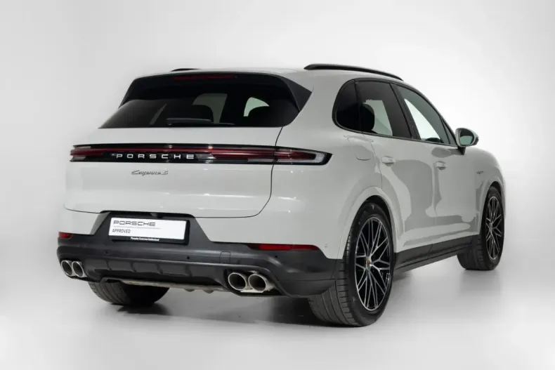 Porsche Cayenne din 2024 cu 14.229 km - oferta POR211543 - foto 6