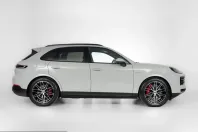 Porsche Cayenne din 2024 cu 14.229 km - oferta POR211543 - foto 7