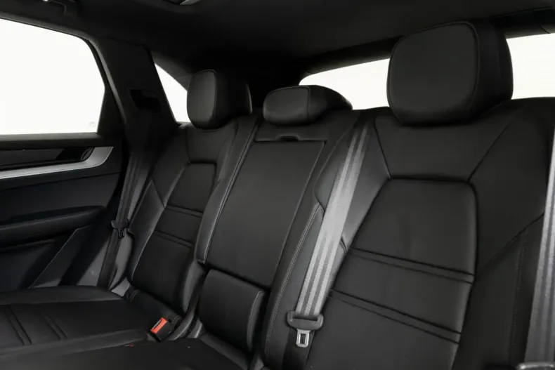 Porsche Cayenne din 2024 cu 14.229 km - oferta POR211543 - foto 46