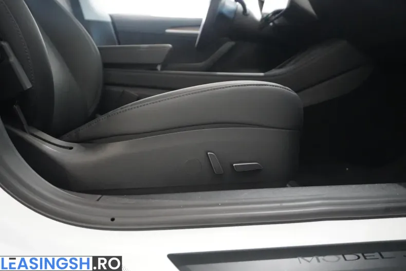 Tesla Model 3 din 2021 cu 53.300 km - oferta TES211544 - foto 38