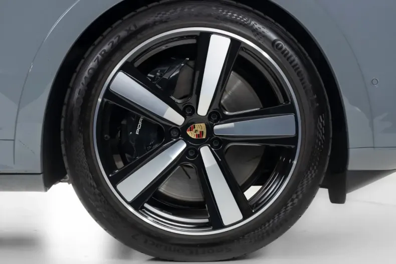Porsche Cayenne din 2024 cu 31.490 km - oferta POR211545 - foto 10