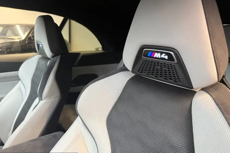 BMW M4 (Seria 4) din 2022 cu 29.800 km - oferta BMW211547 - foto 13