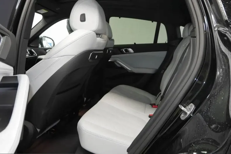 BMW X6 (Seria X) din 2025 cu 18.230 km - oferta BMW211551 - foto 10