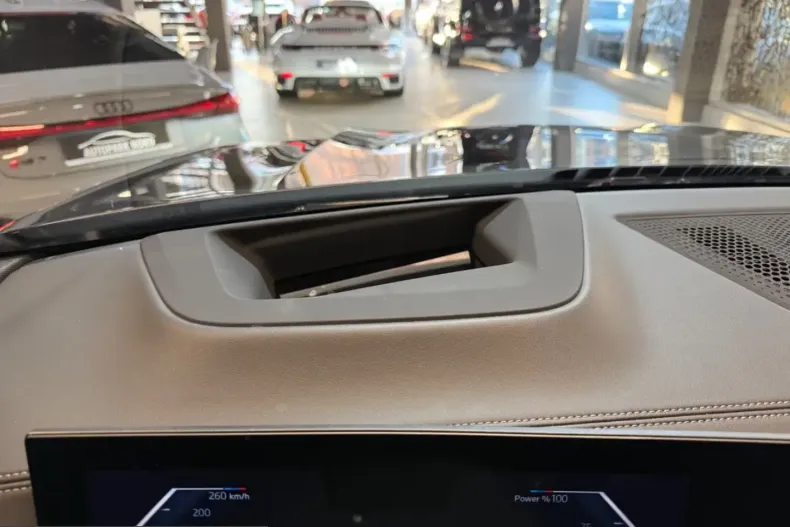 BMW X6 (Seria X) din 2024 cu 36.470 km - oferta BMW211554 - foto 13