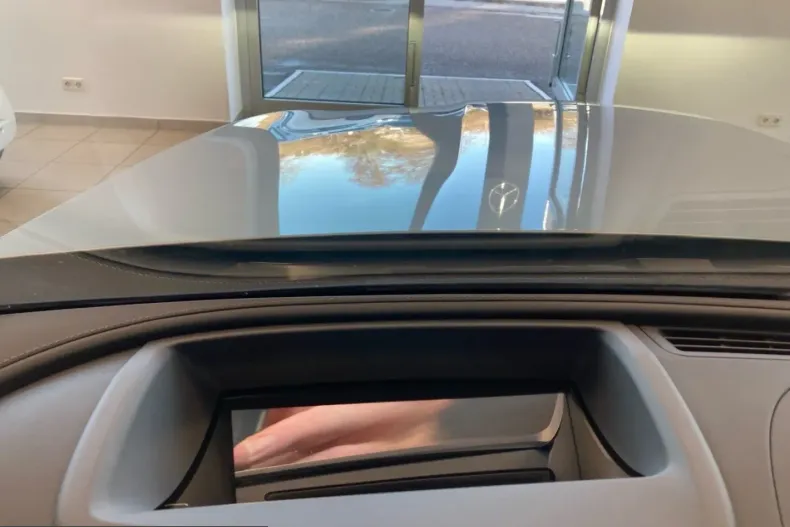 Mercedes-Benz GLC 200 (Clasa GLC) din 2025 cu 9.079 km - oferta MER211562 - foto 14