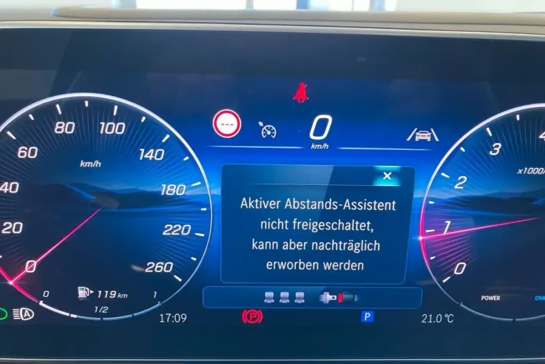 Mercedes-Benz GLC 200 (Clasa GLC) din 2025 cu 9.079 km - oferta MER211562 - foto 15