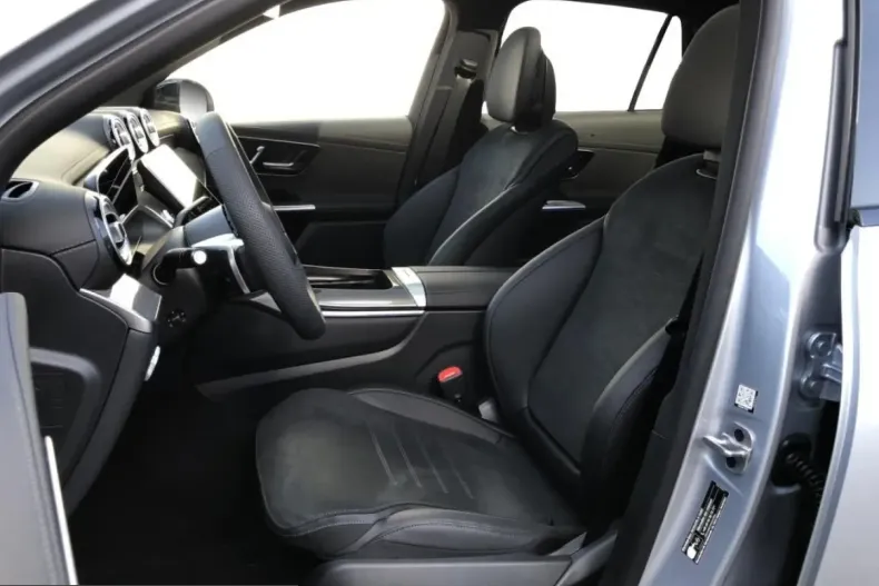 Mercedes-Benz GLC 200 (Clasa GLC) din 2025 cu 12.480 km - oferta MER211564 - foto 5