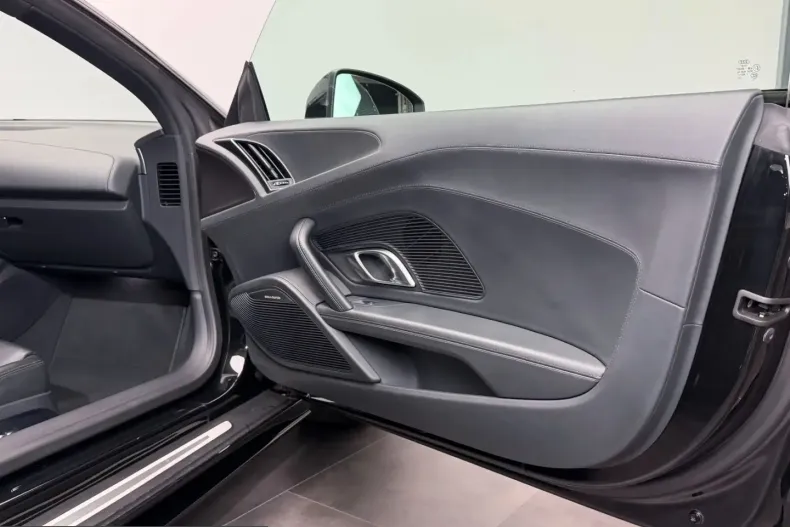 Audi R8 din 2022 cu 35.980 km - oferta AUD211579 - foto 21
