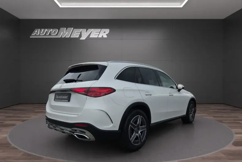Mercedes-Benz GLC 300 (Clasa GLC) din 2024 cu 17.600 km - oferta MER211583 - foto 5